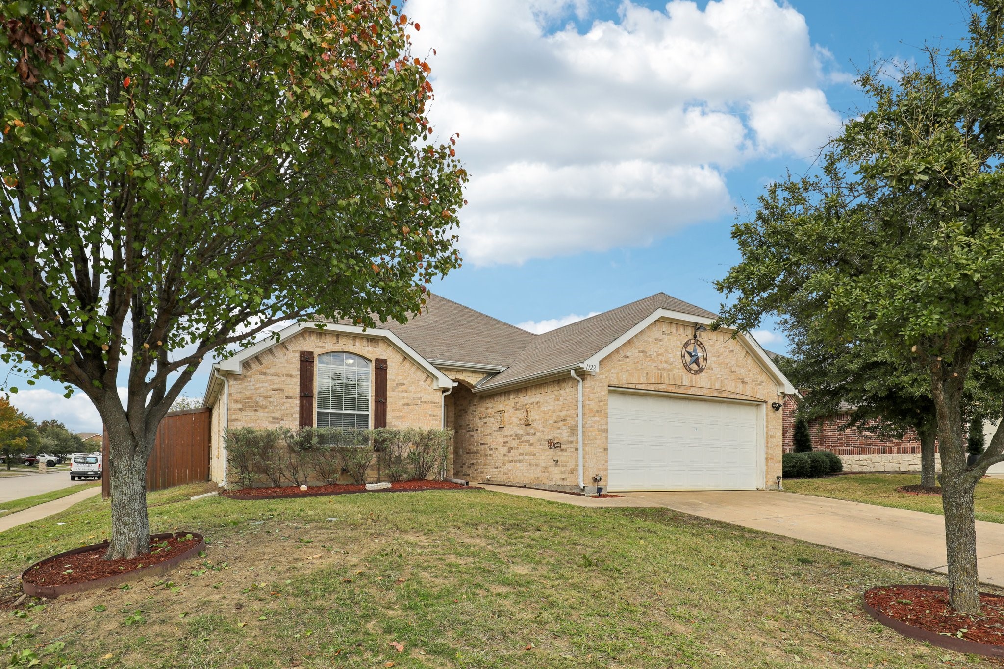 1122 Caroline Drive