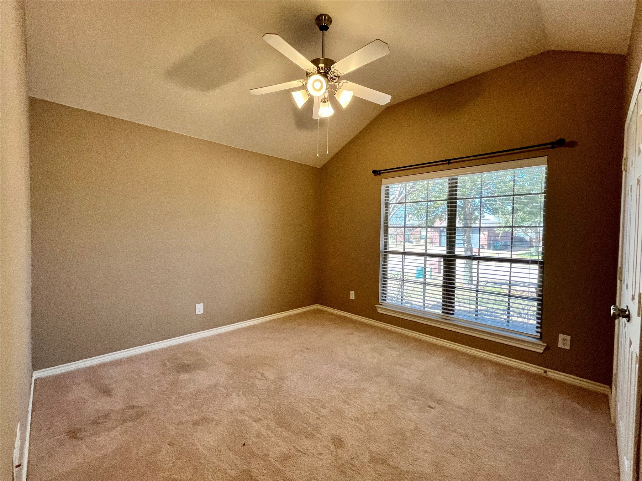 3504 Northpointe Drive