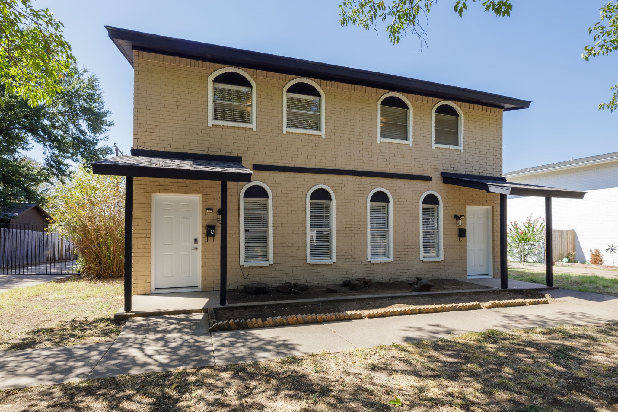 2406A Hollandale Circle