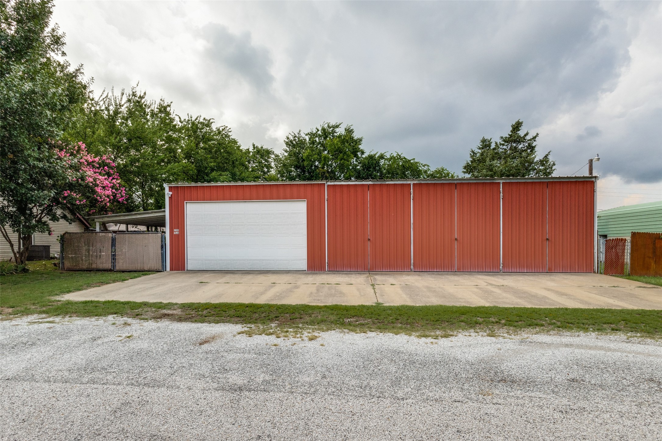 290 Ila Drive