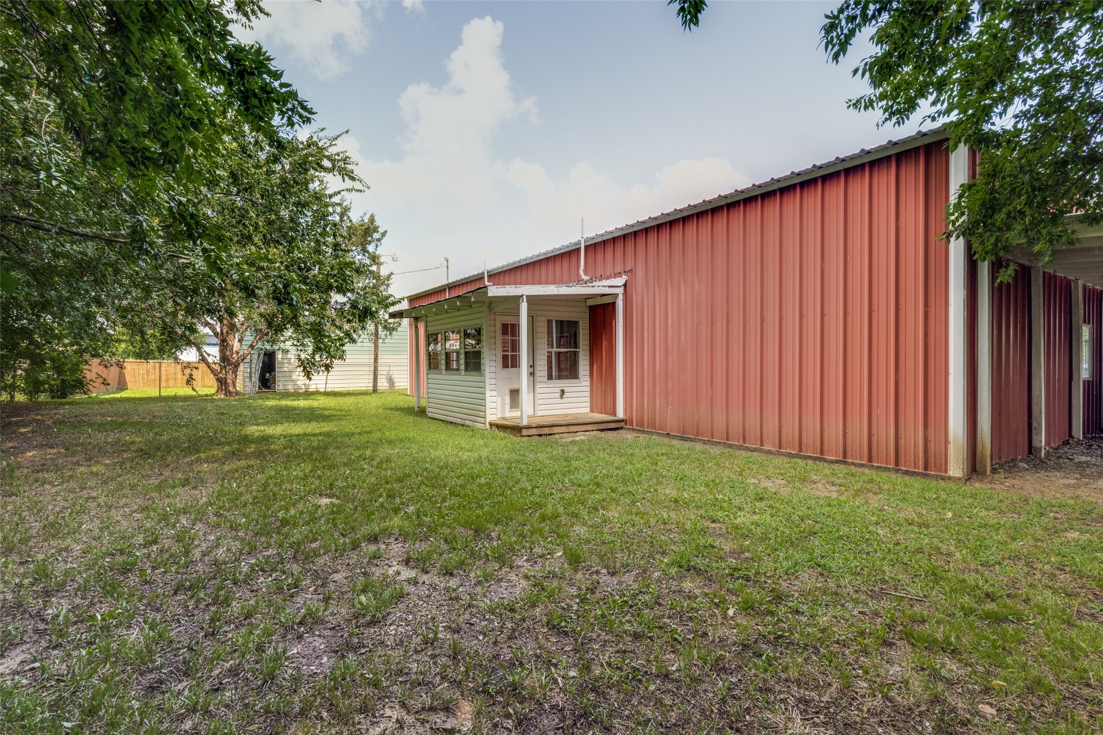 290 Ila Drive