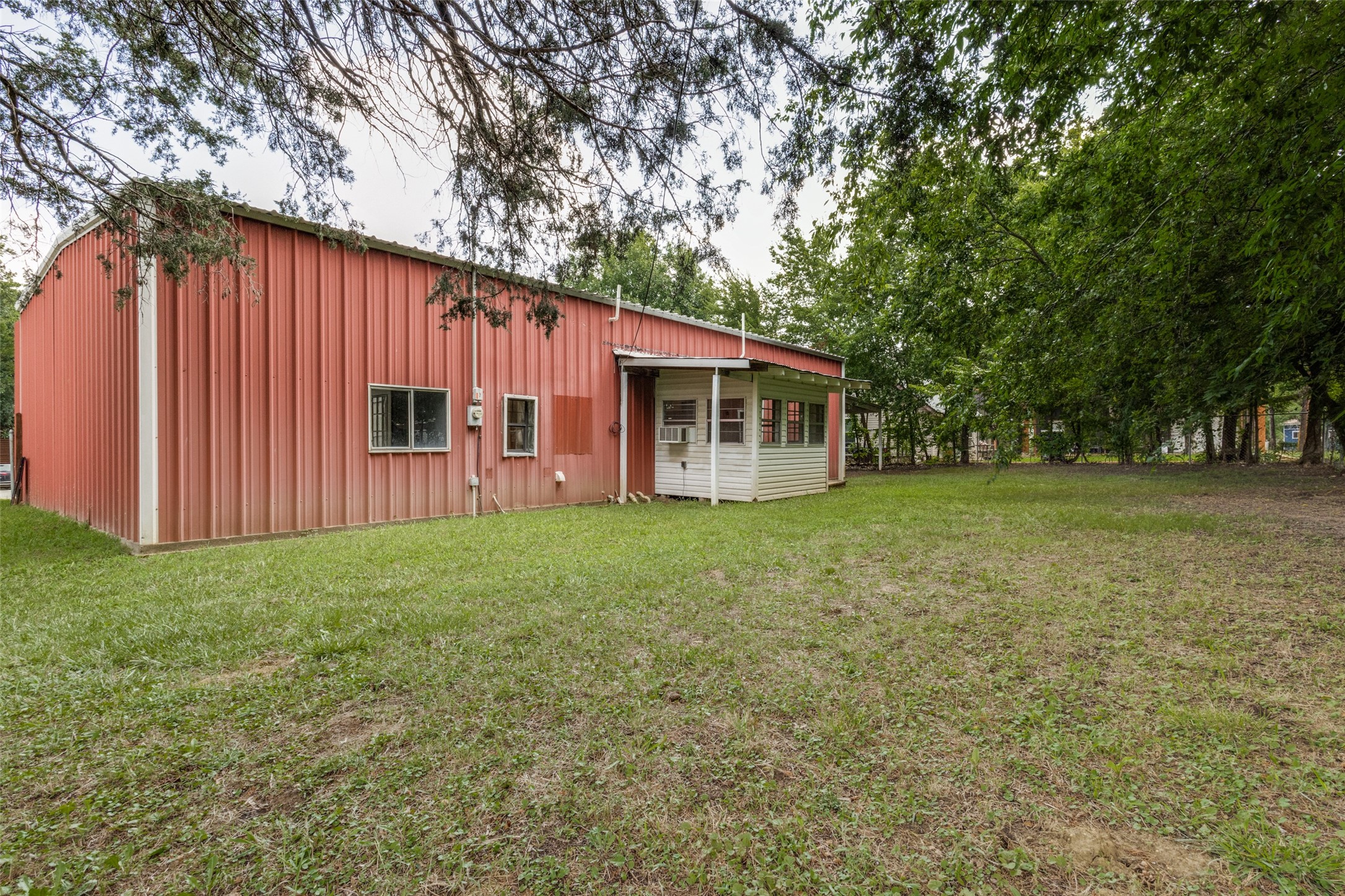 290 Ila Drive