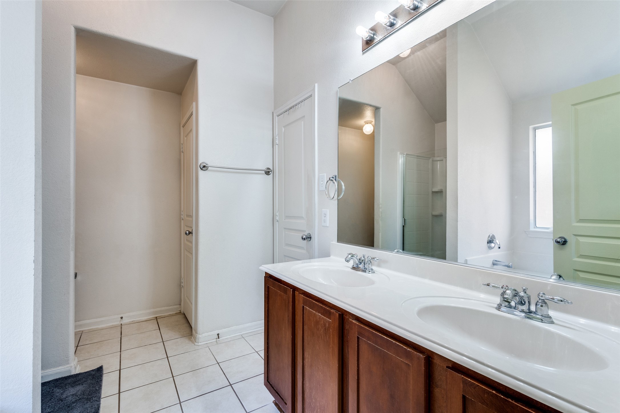 2328 Aurora Drive
