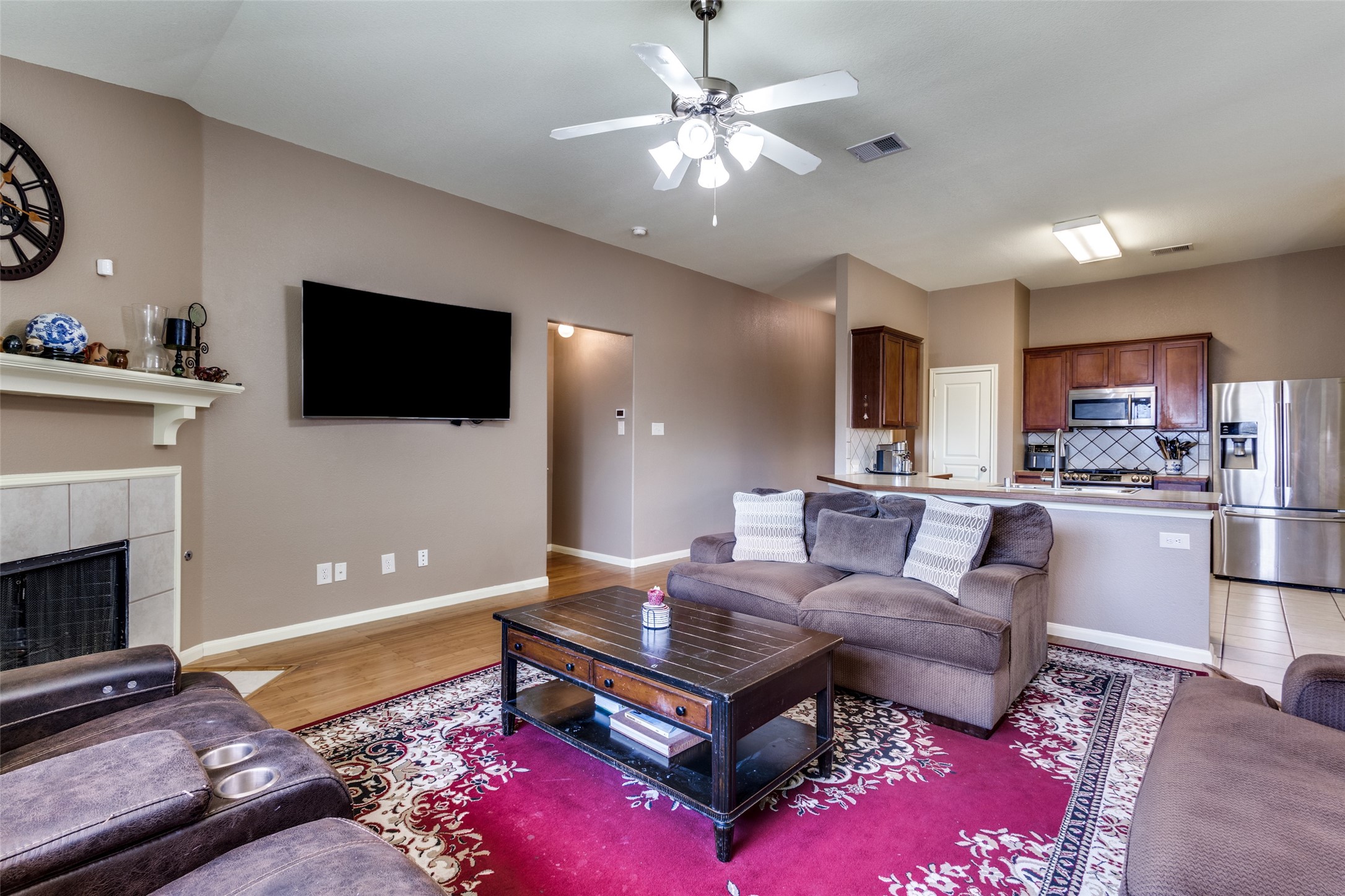 2328 Aurora Drive