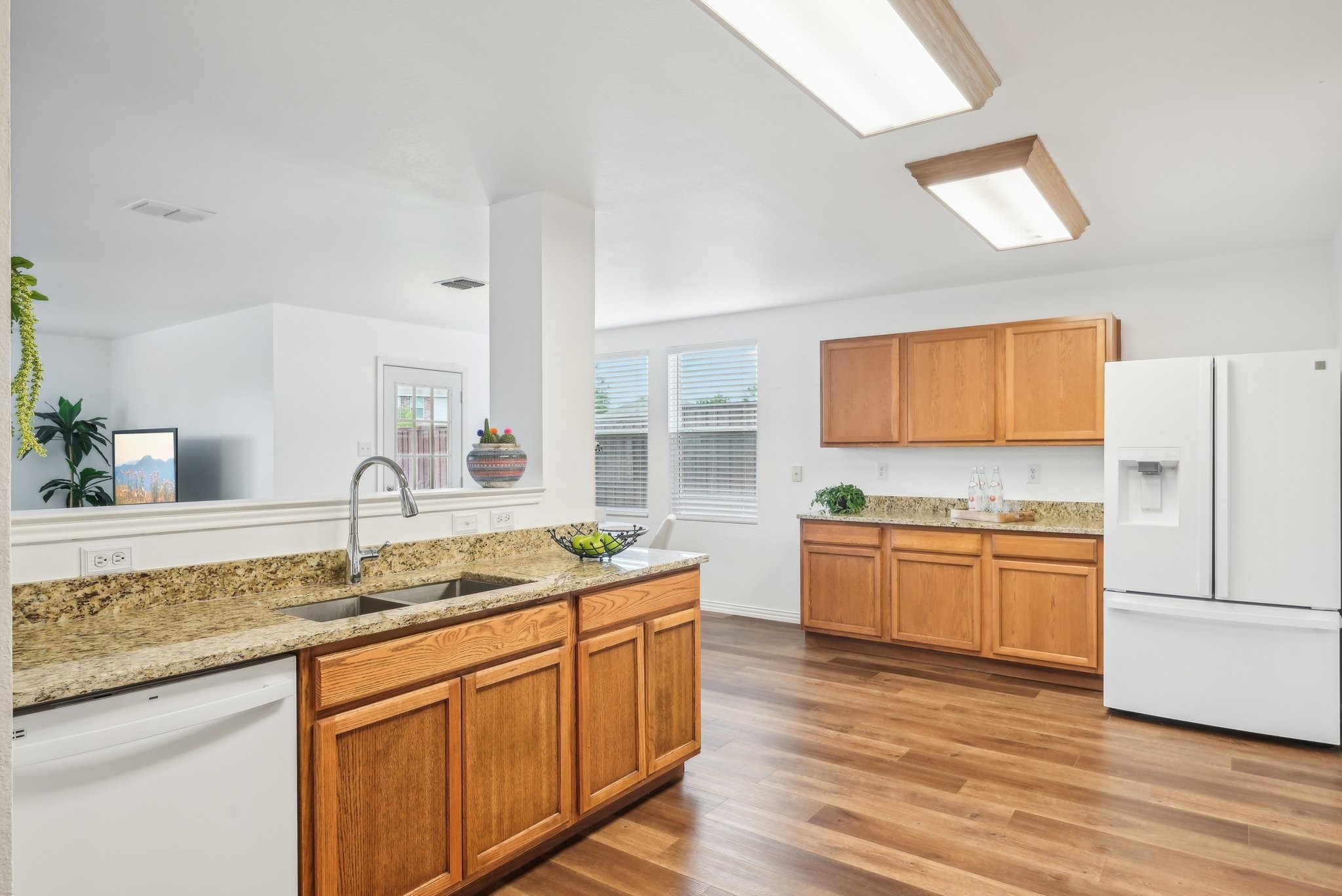 2905 Meadow Bluff Drive