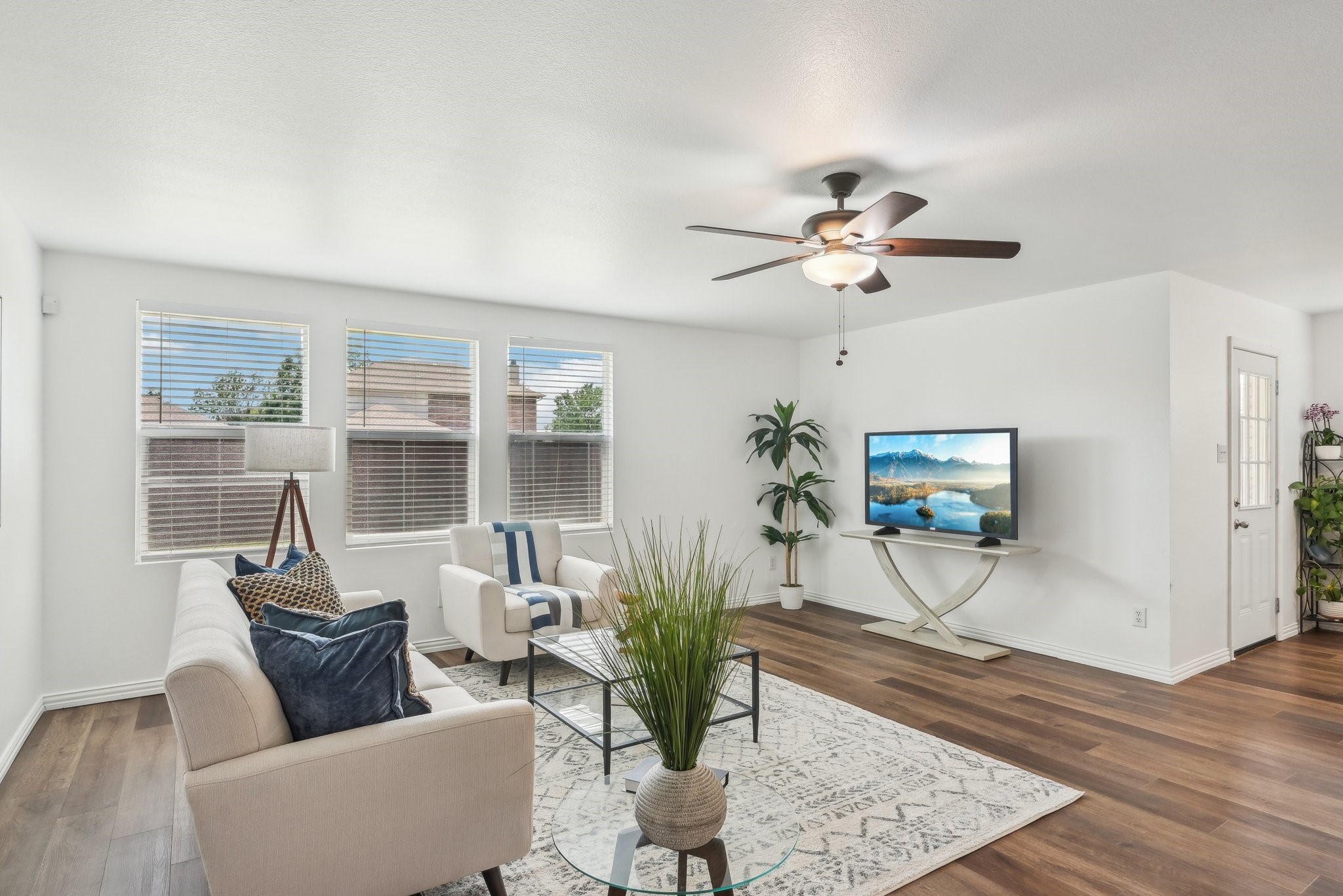 2905 Meadow Bluff Drive