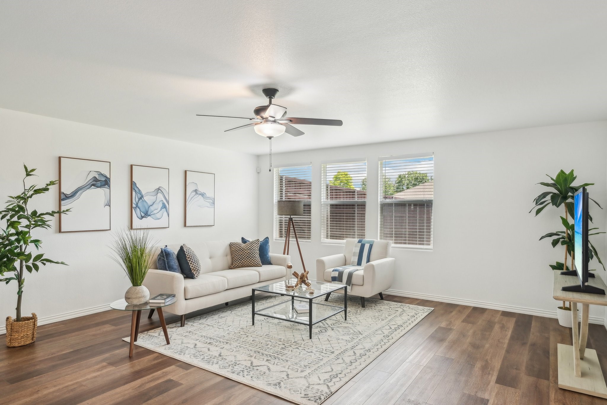 2905 Meadow Bluff Drive