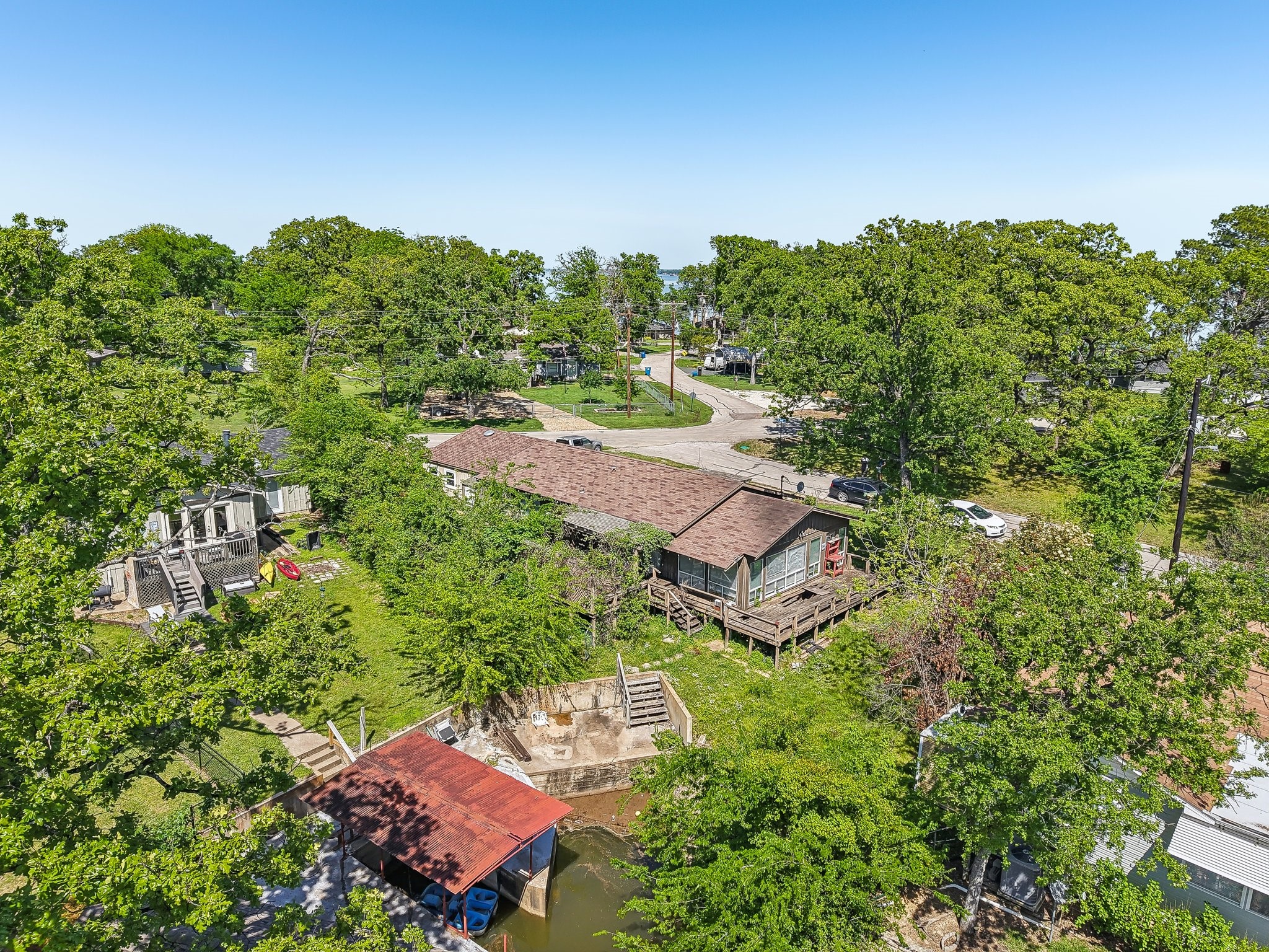 1801 Scenic Drive