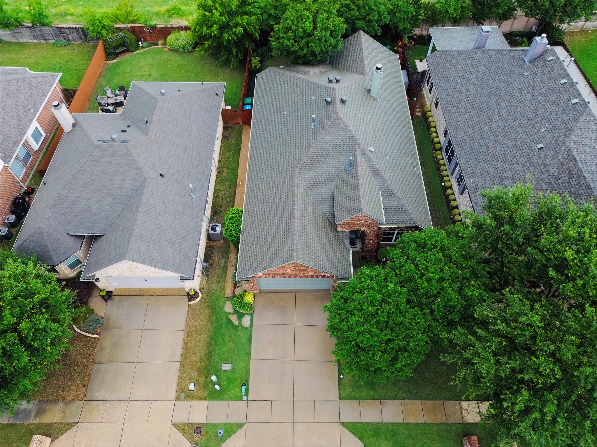 5512 Old Orchard Drive