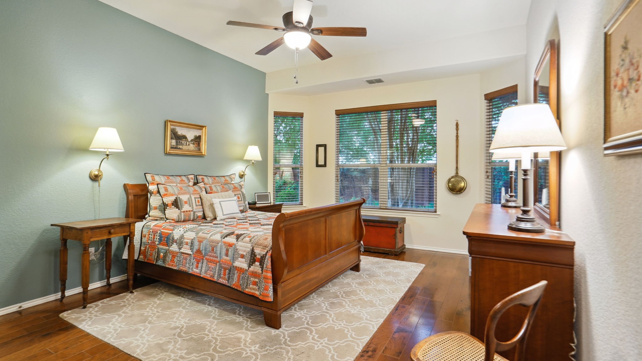 5512 Old Orchard Drive