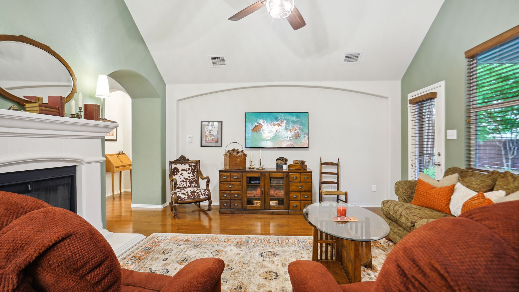 5512 Old Orchard Drive