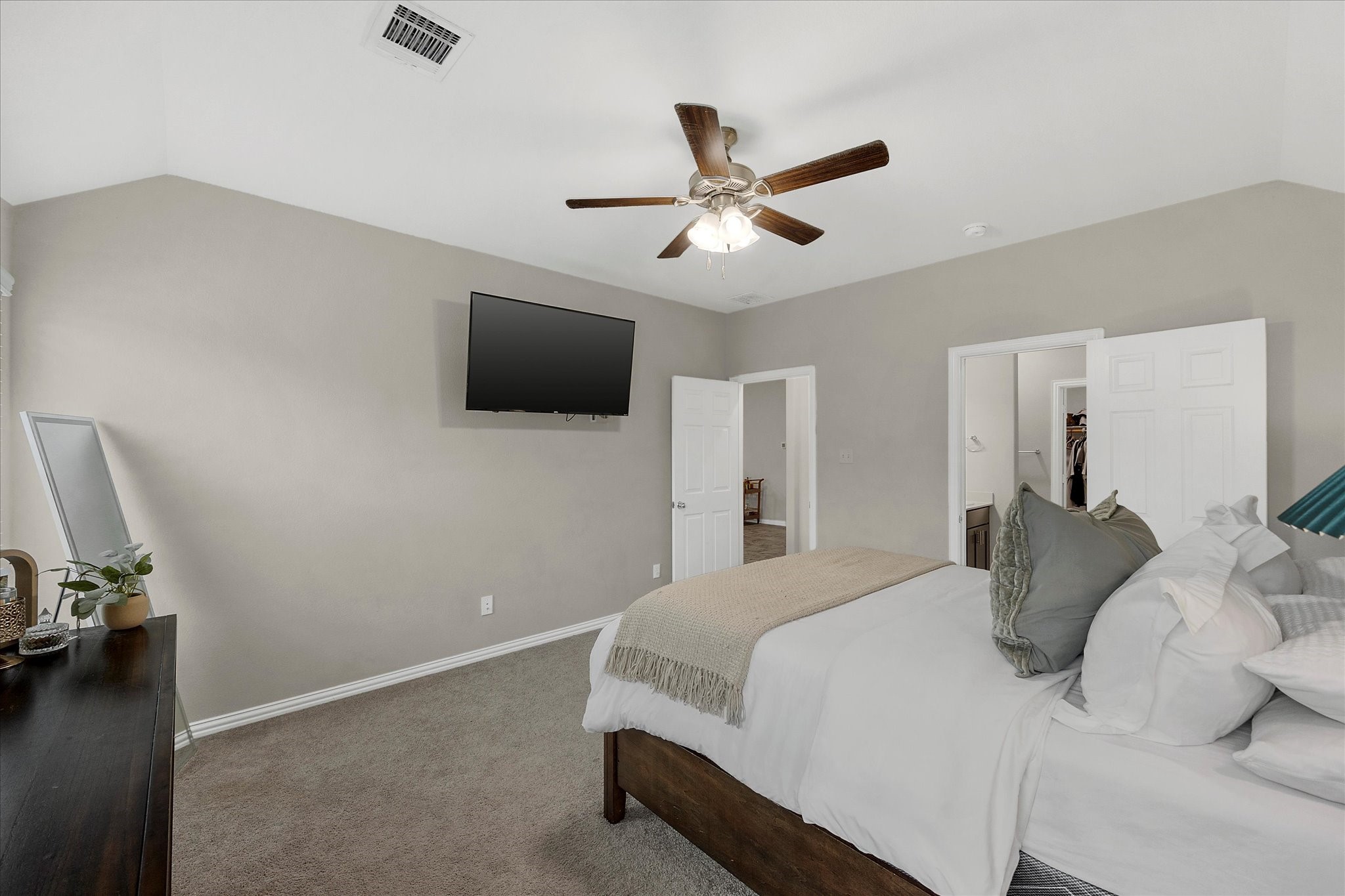 3222 Mccallister Way