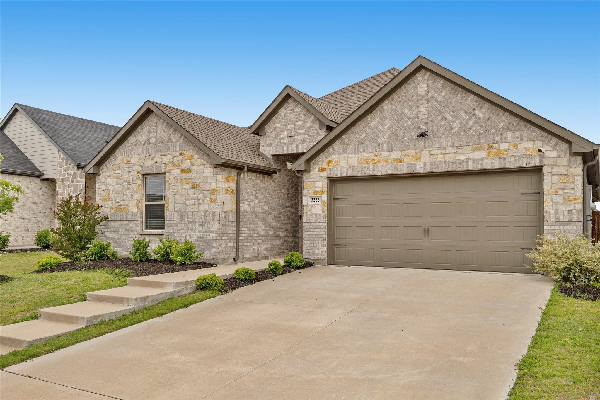 3222 Mccallister Way
