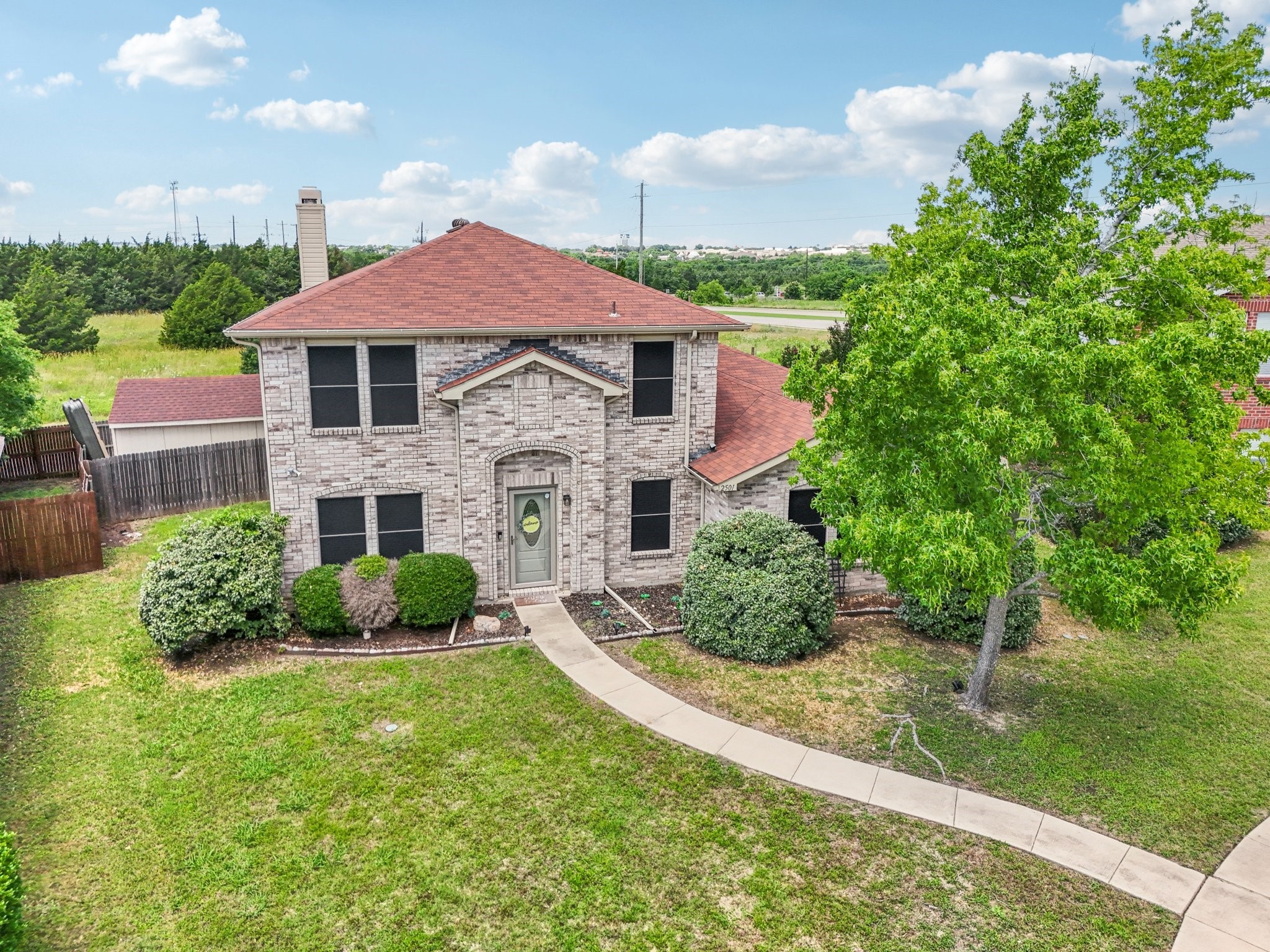 2501 Eastwood Drive