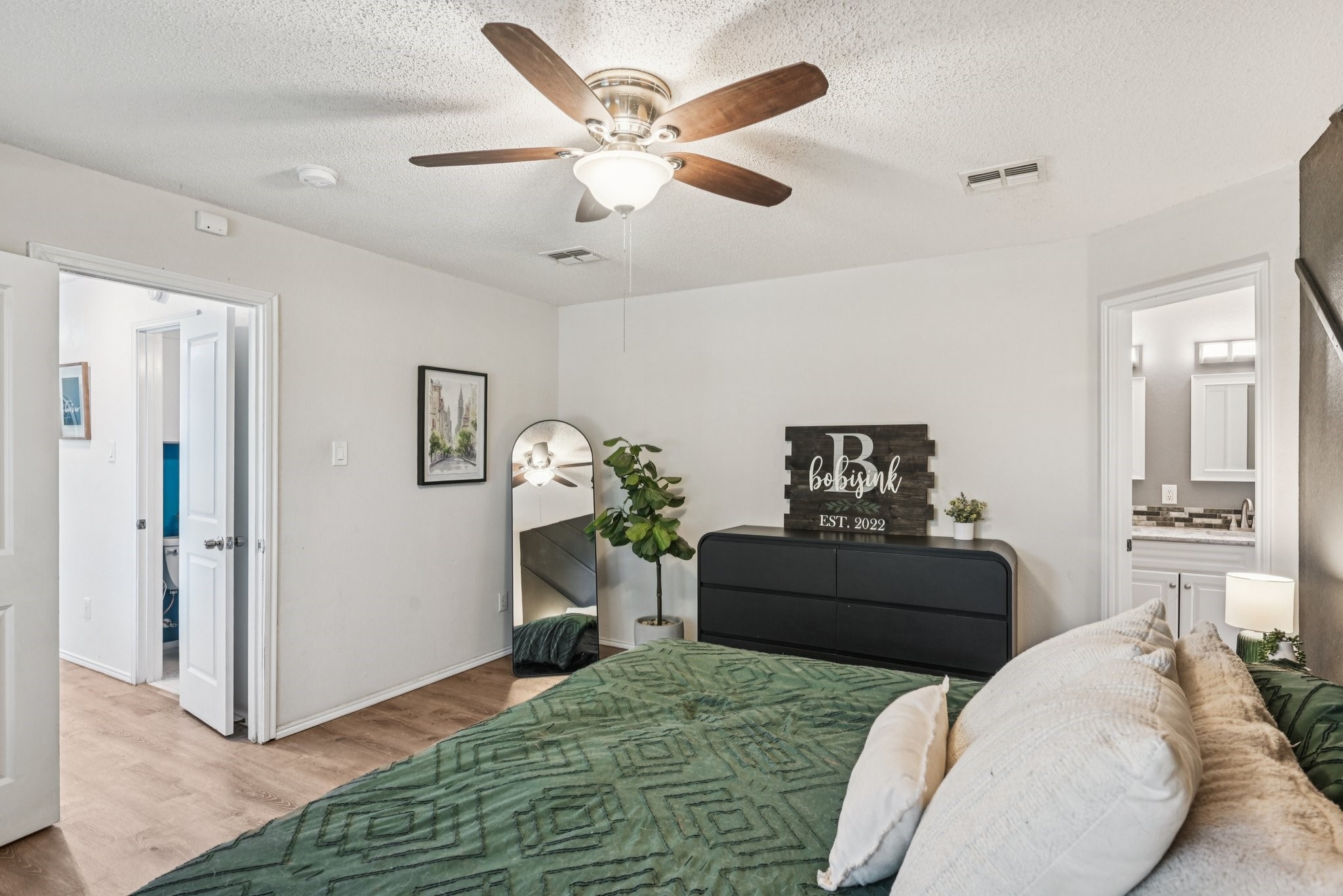 2501 Eastwood Drive