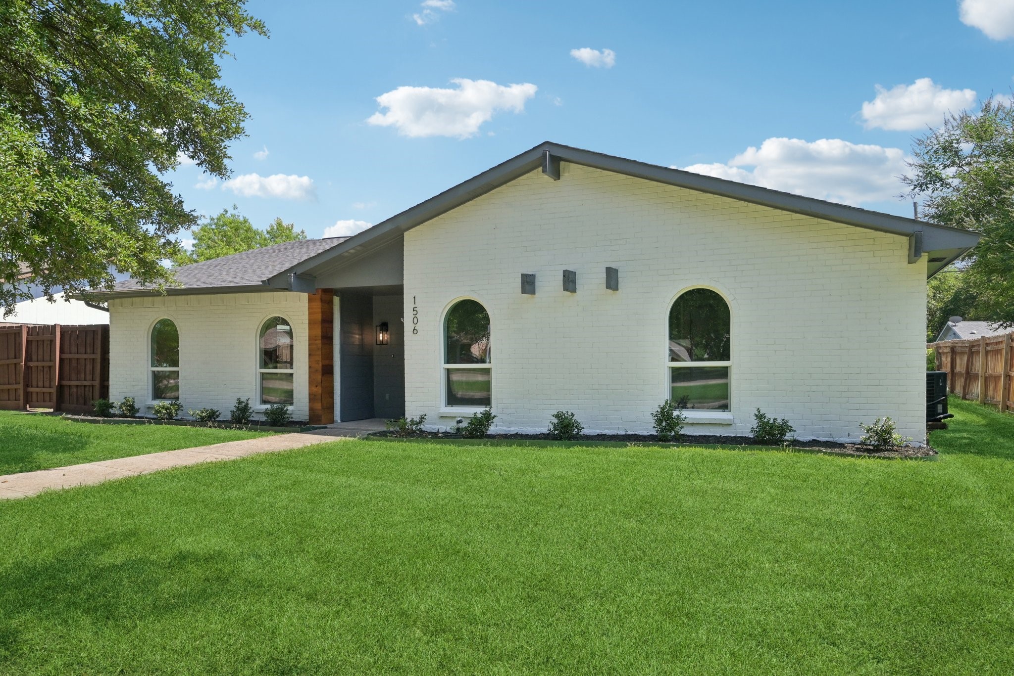 1506 W Spring Creek Parkway