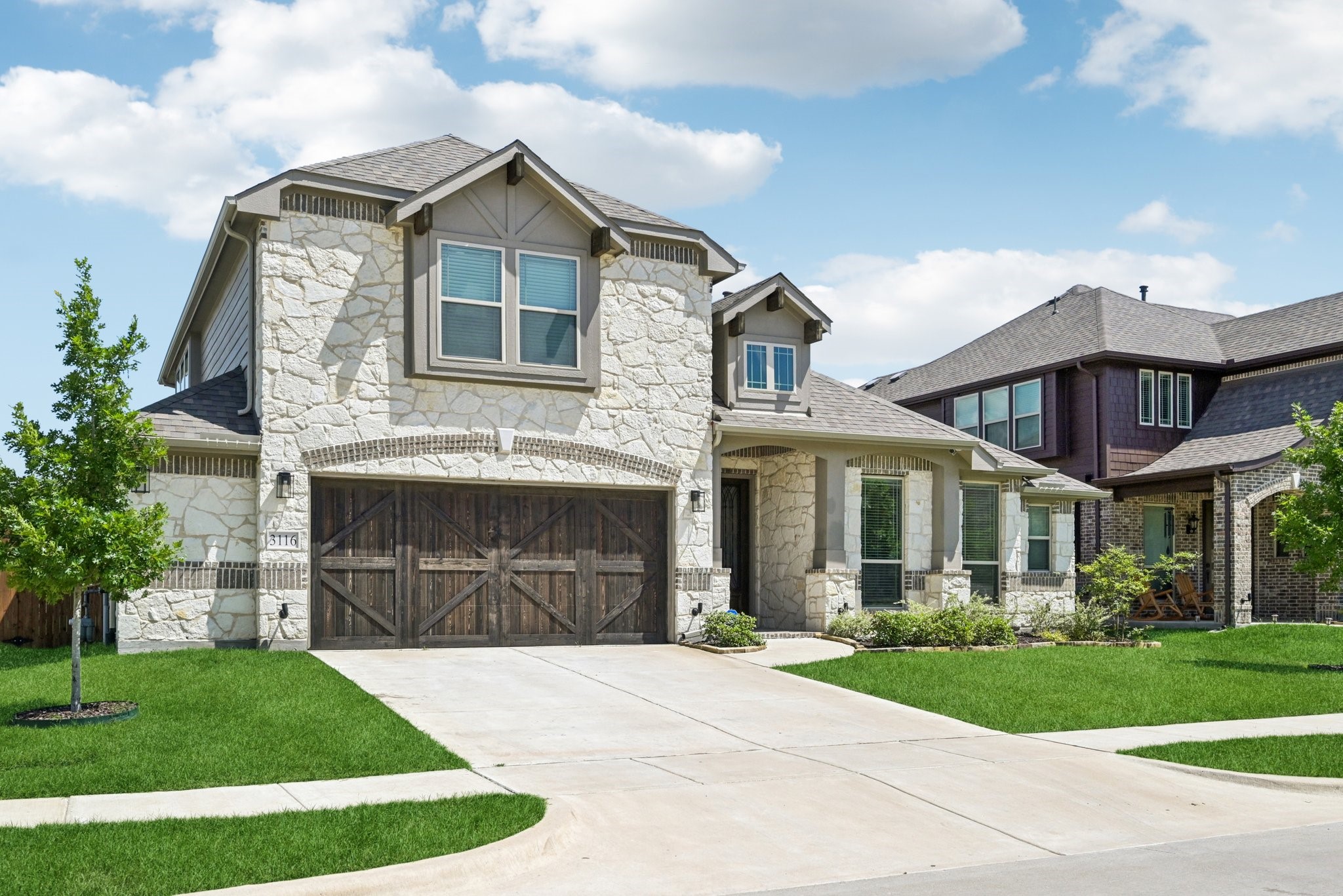 3116 Golden Sunset Court