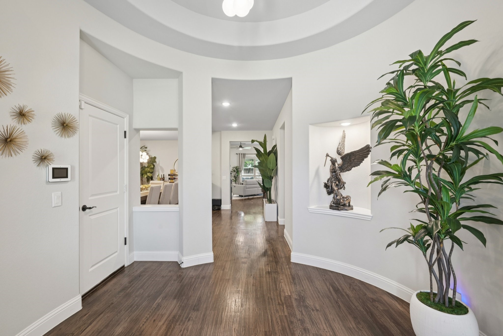 3116 Golden Sunset Court