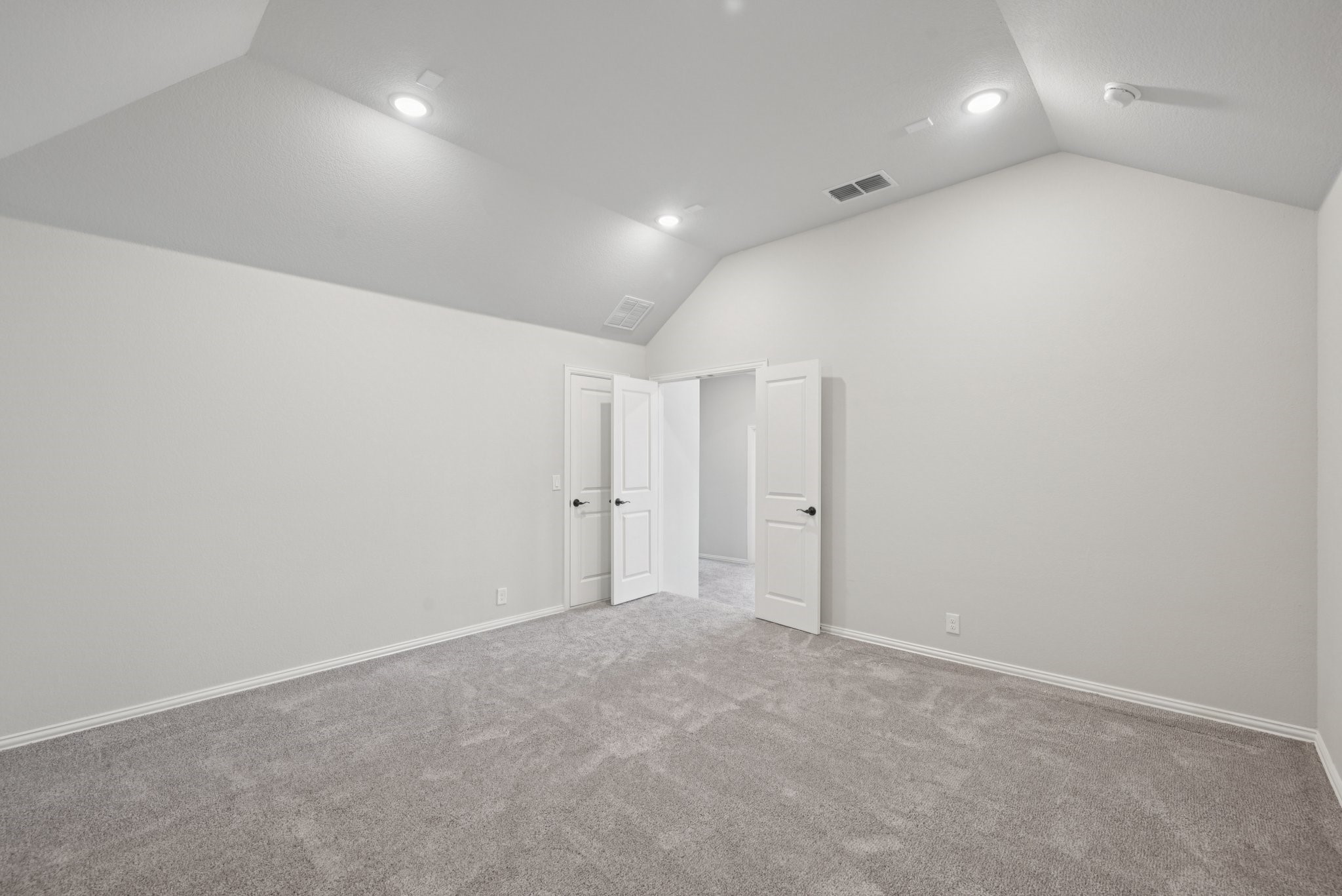 3116 Golden Sunset Court