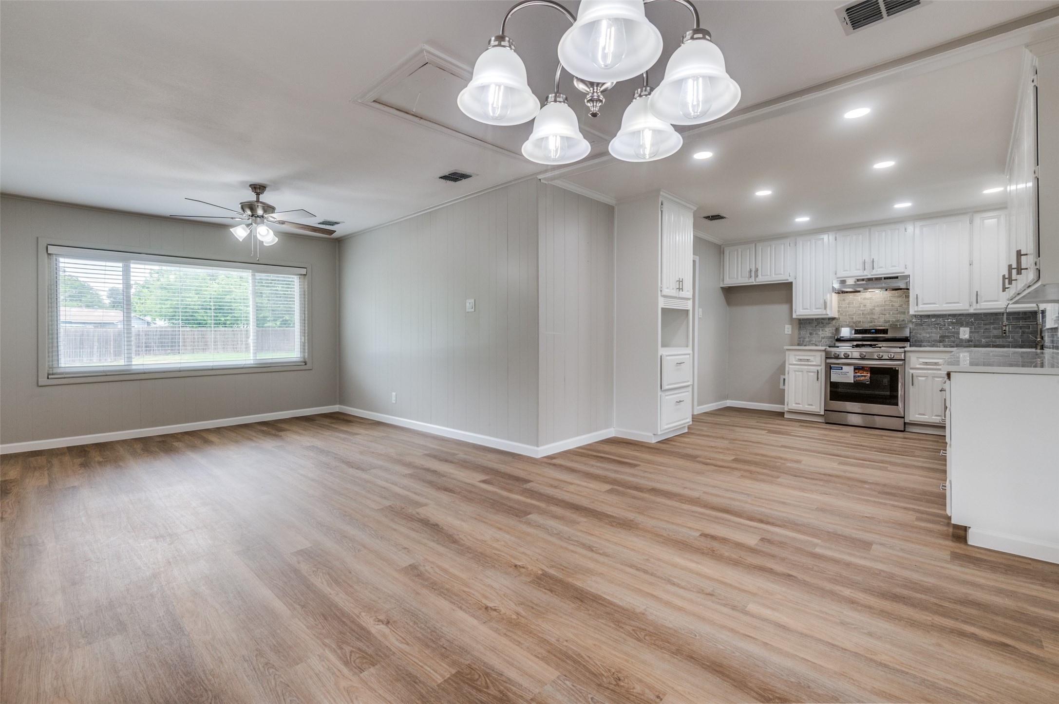 1712 Arbor Lane