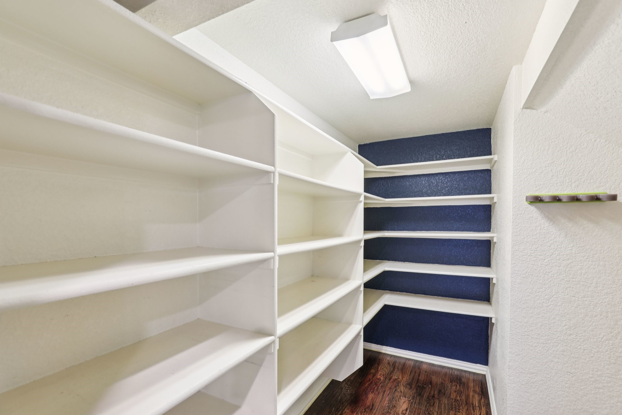 640 Tierra Vista Way