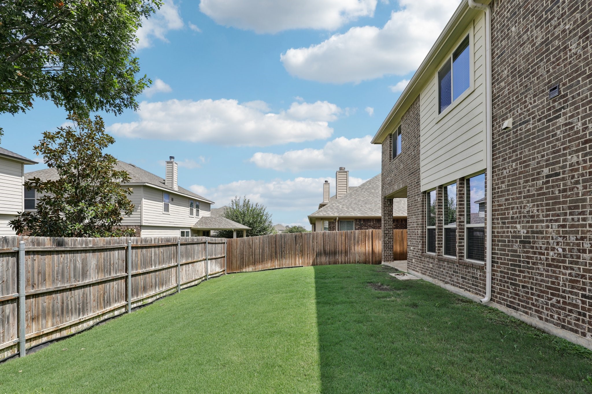 640 Tierra Vista Way