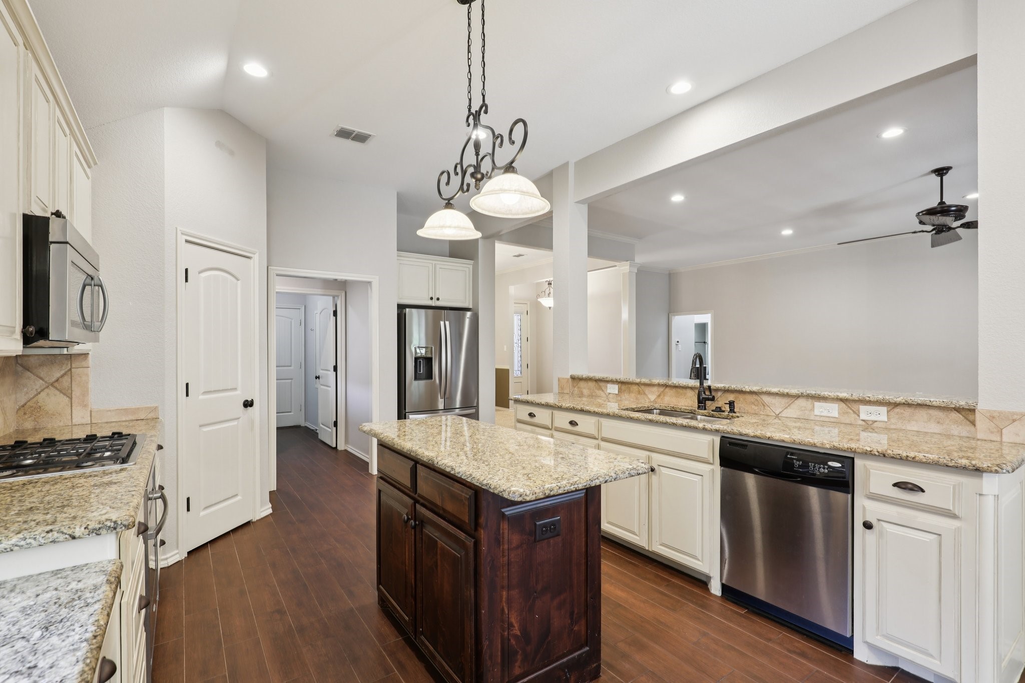 7509 Bunker Court