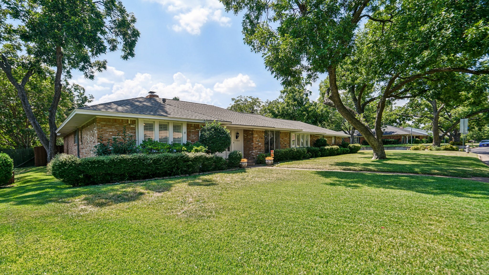 1508 Paisley Drive