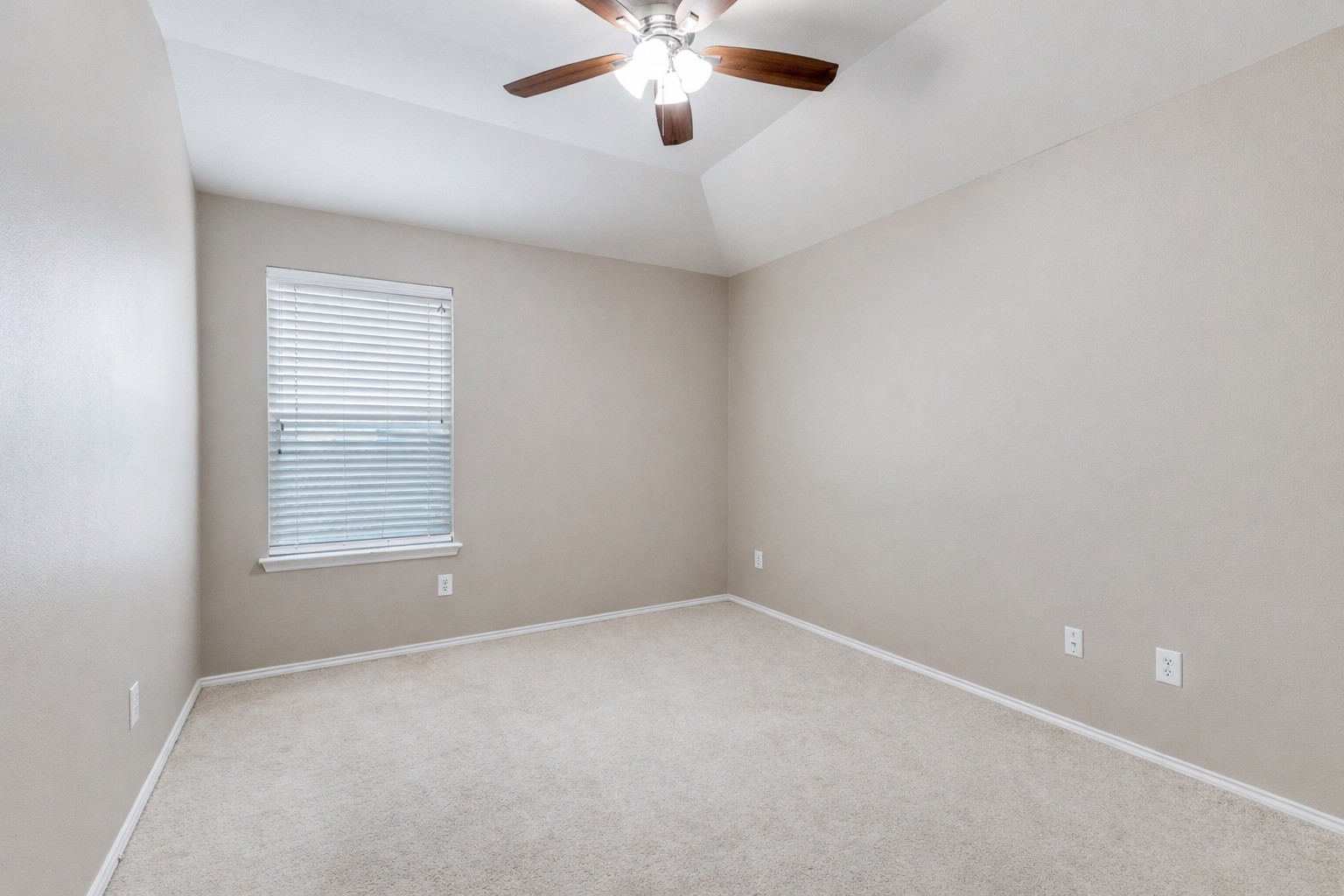 6217 Granite Creek Drive