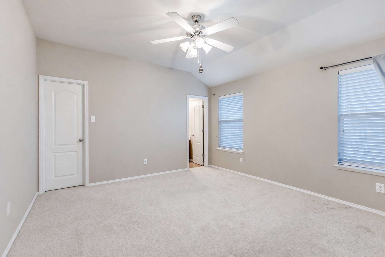 6217 Granite Creek Drive