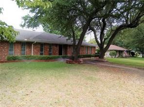 2410 Royal Acres Drive