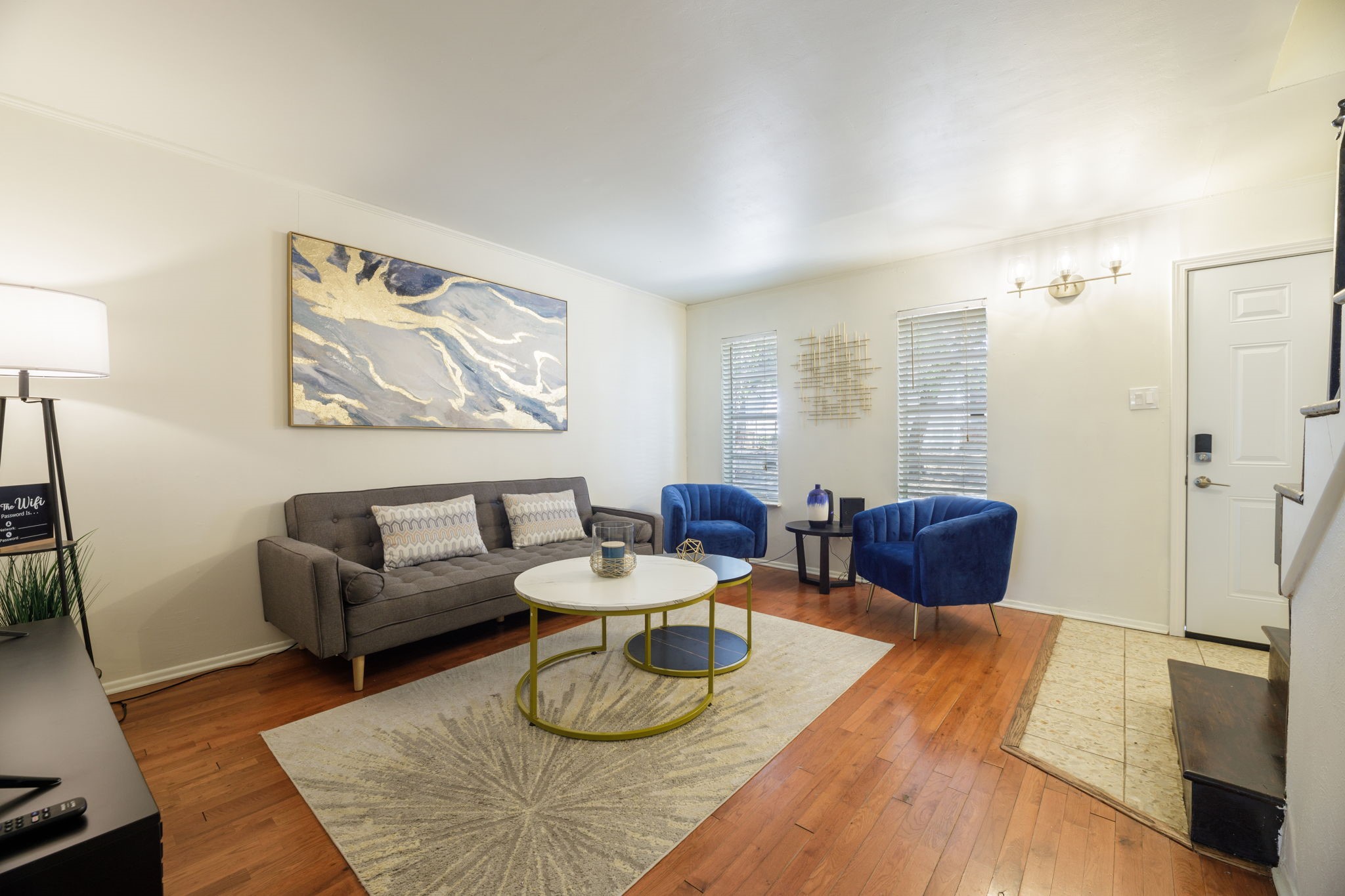 2406 Hollandale Circle