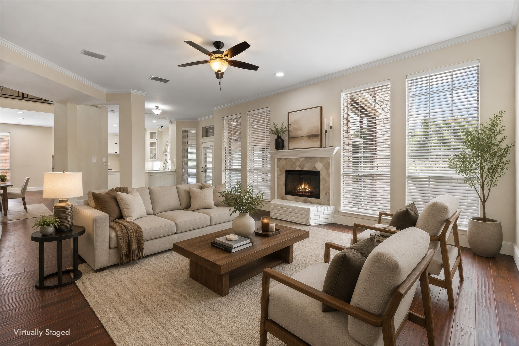 6035 Oak Hollow Drive