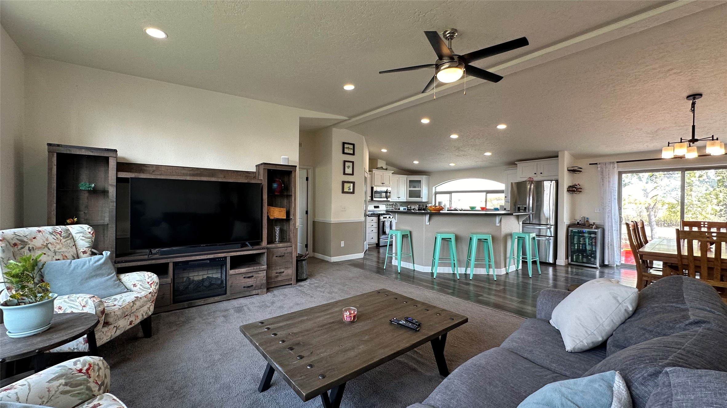 210 Old Us Highway 91