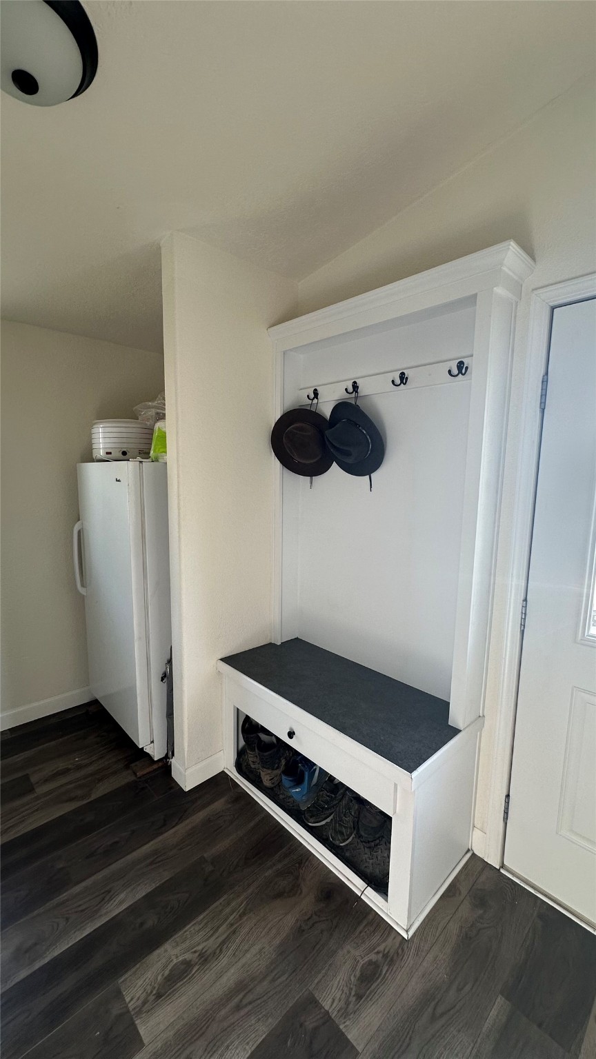 210 Old Us Highway 91