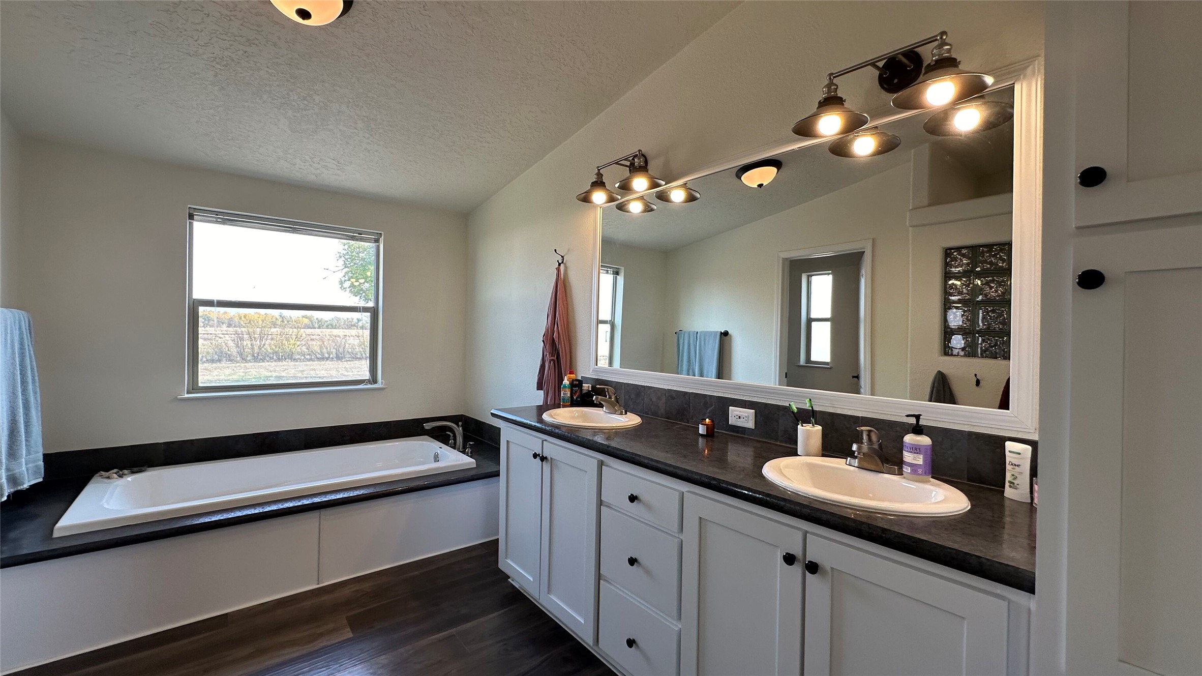 210 Old Us Highway 91