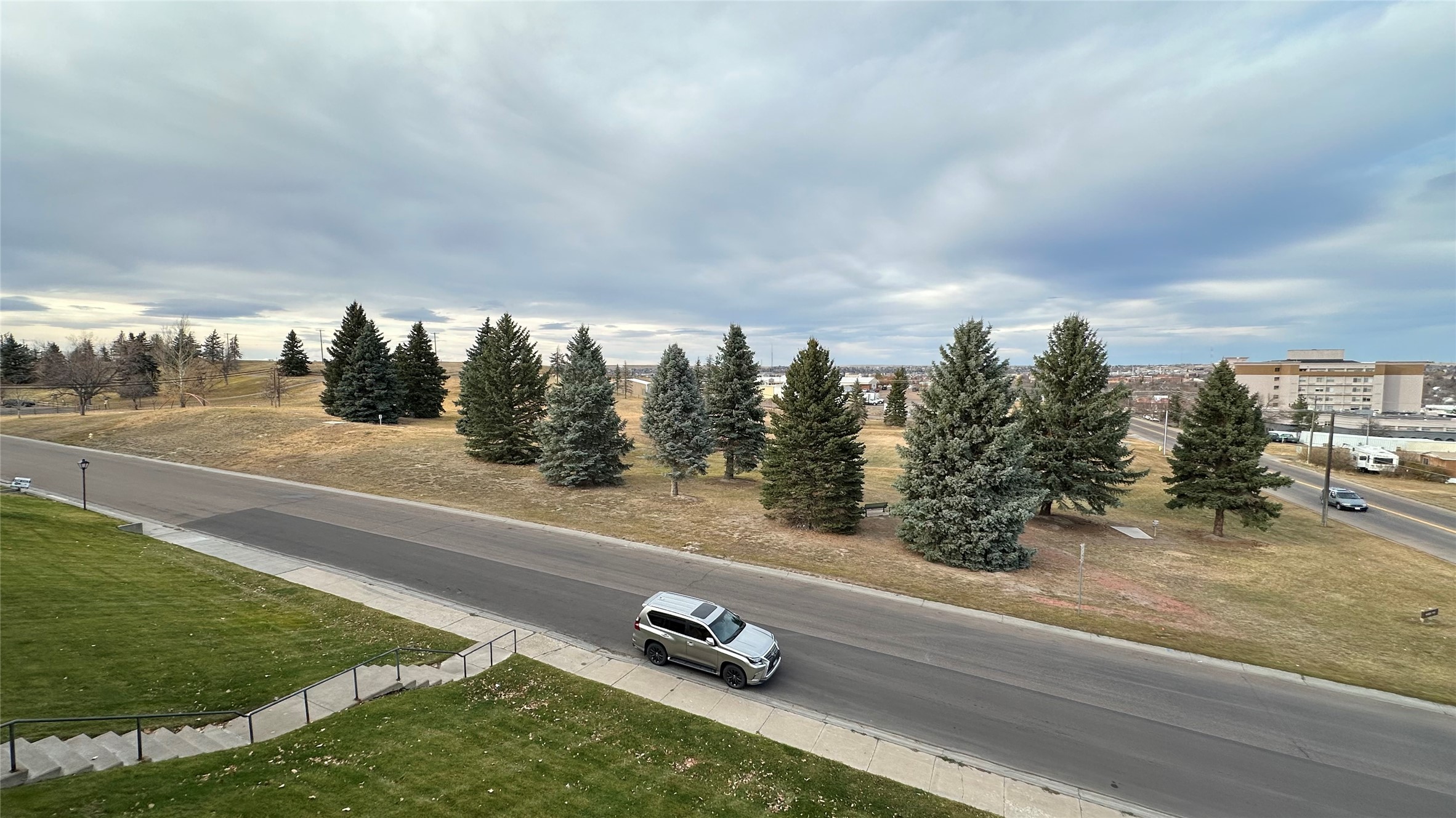 324 13th Avenue S 15