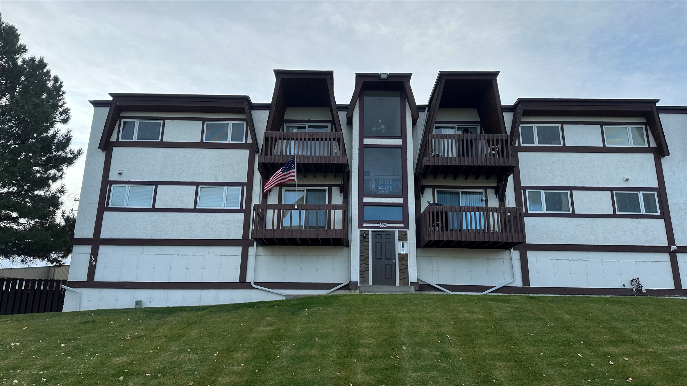 324 13th Avenue S 15