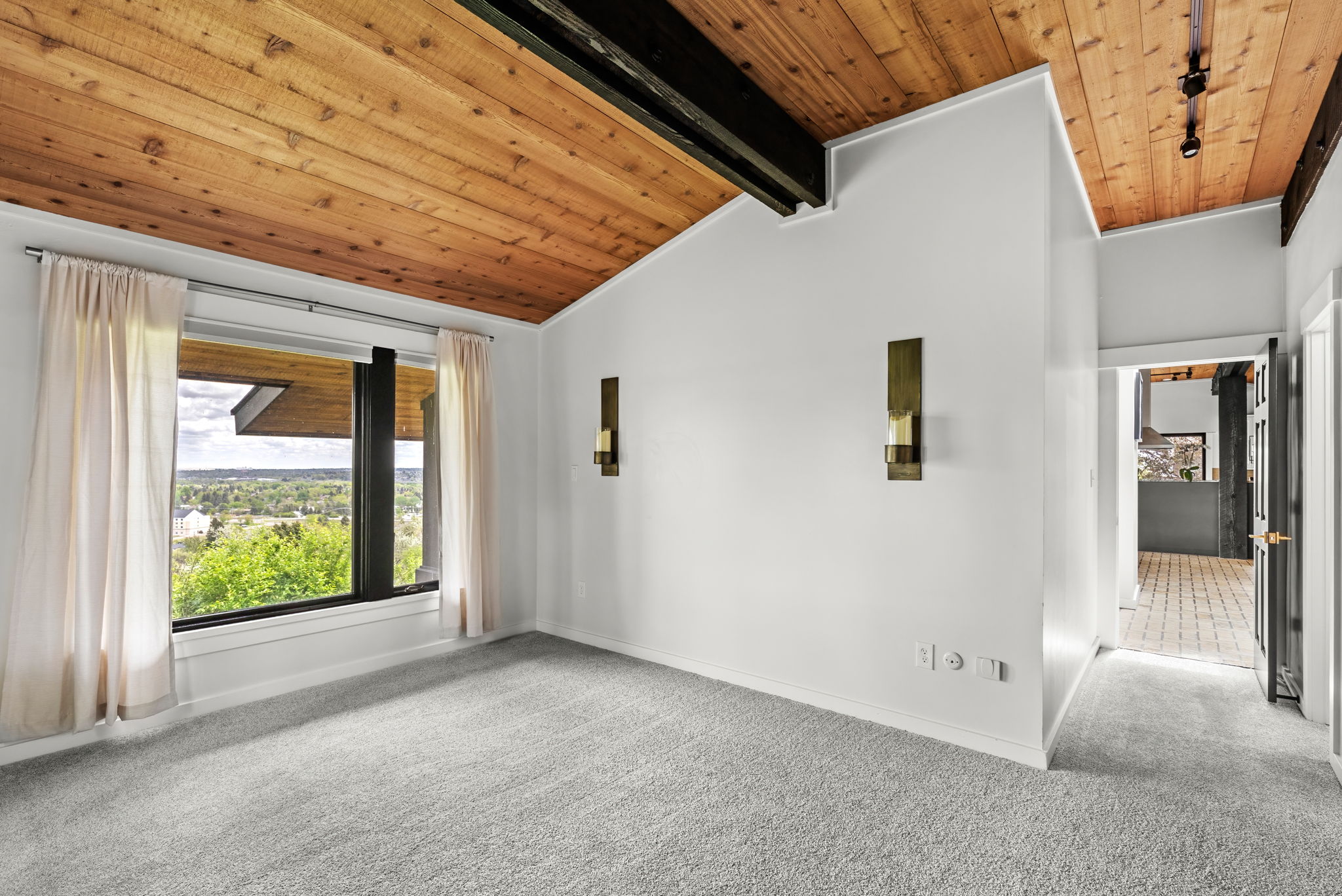 2731 Huckleberry Drive