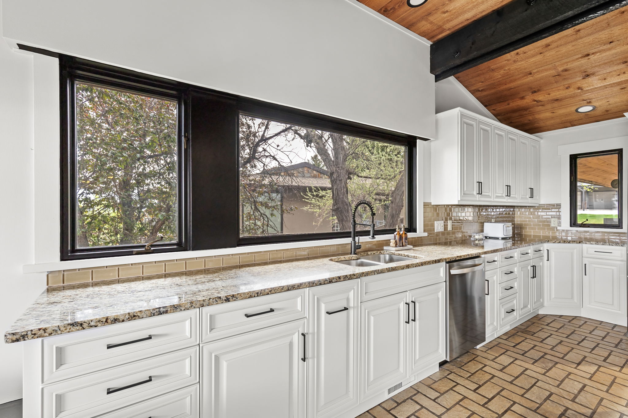 2731 Huckleberry Drive