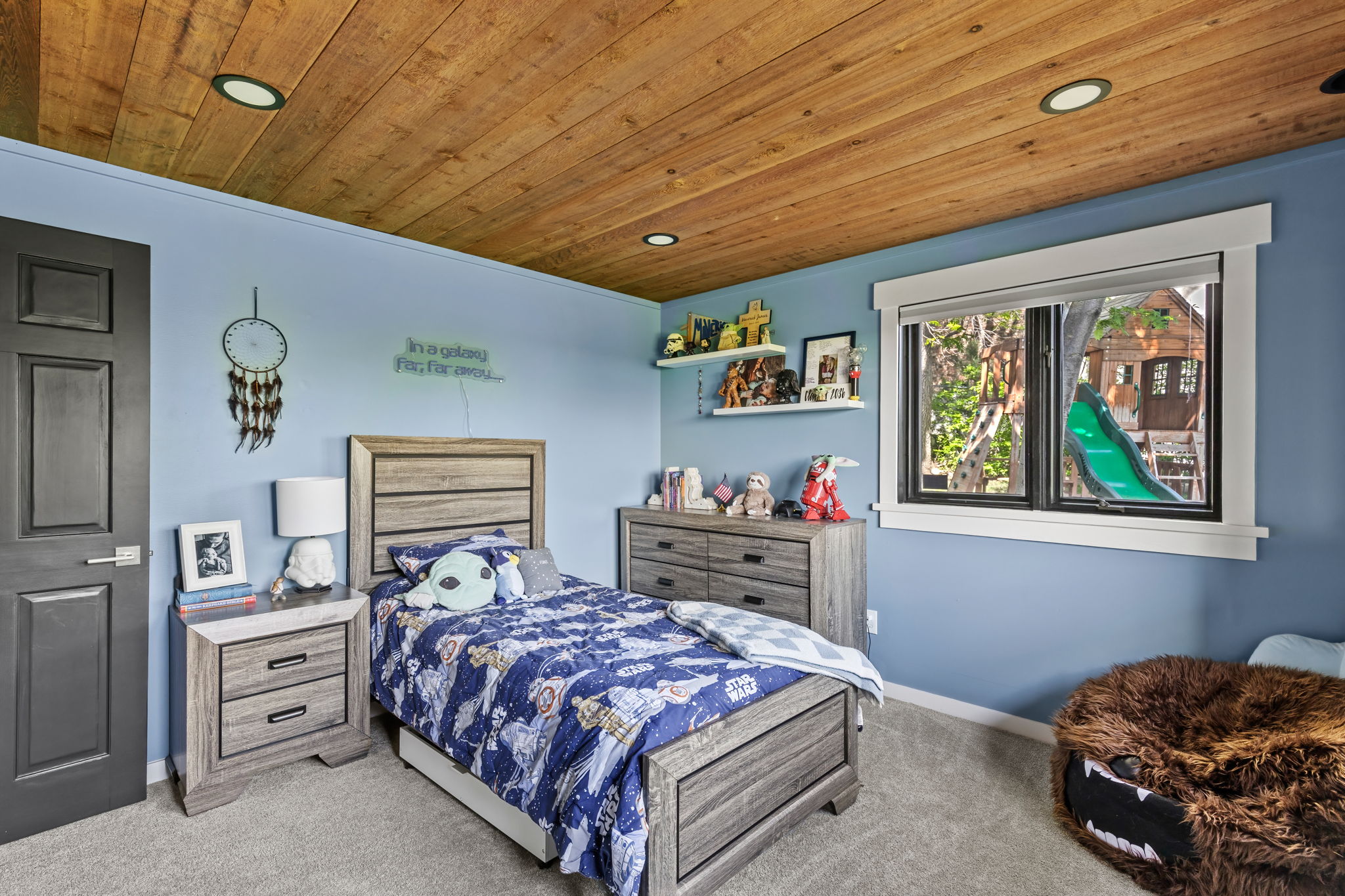 2731 Huckleberry Drive