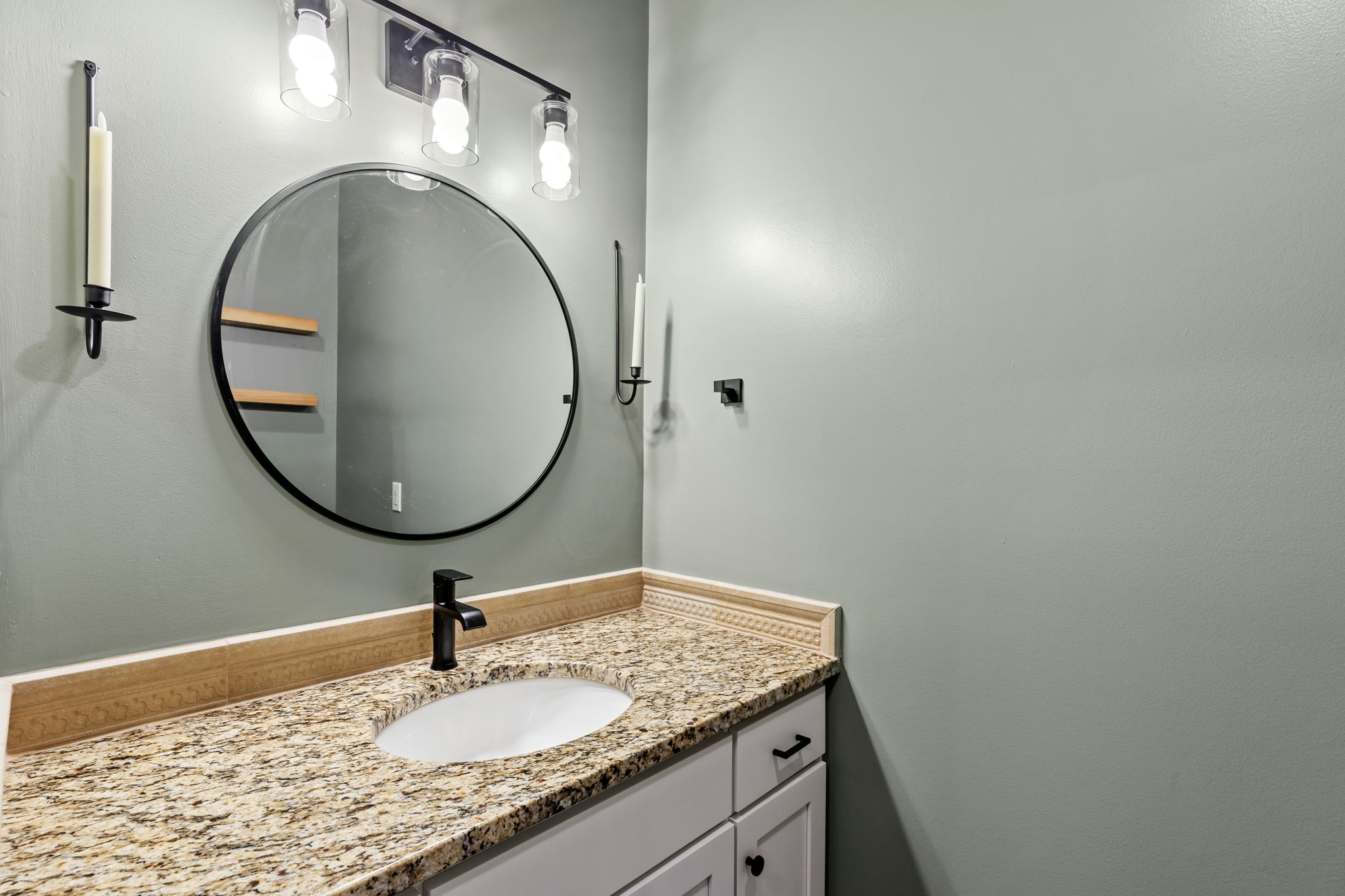 2731 Huckleberry Drive