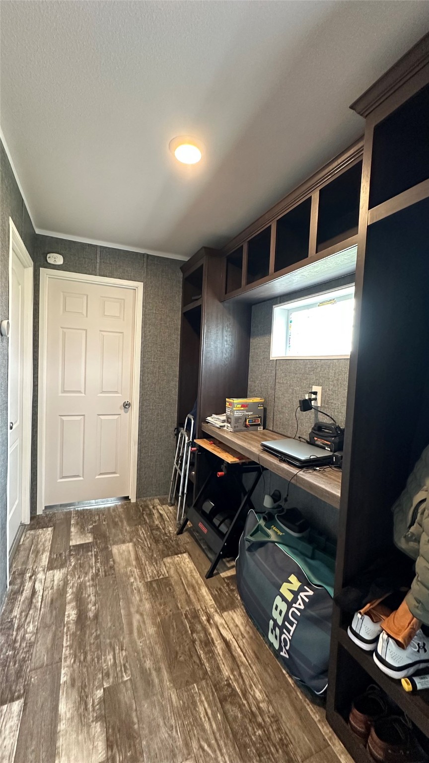 3805 7th Street NE 61