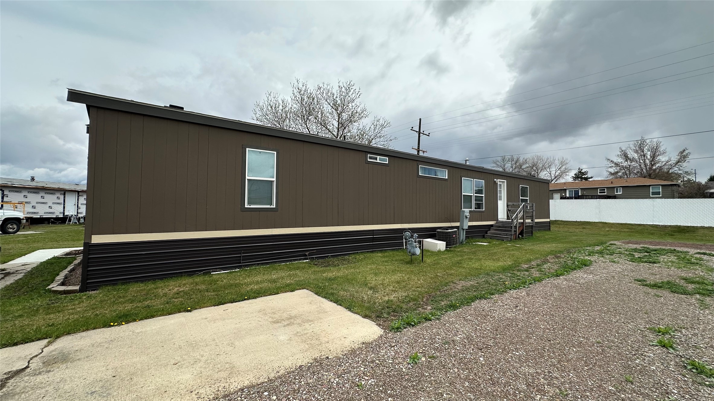 3805 7th Street NE 61