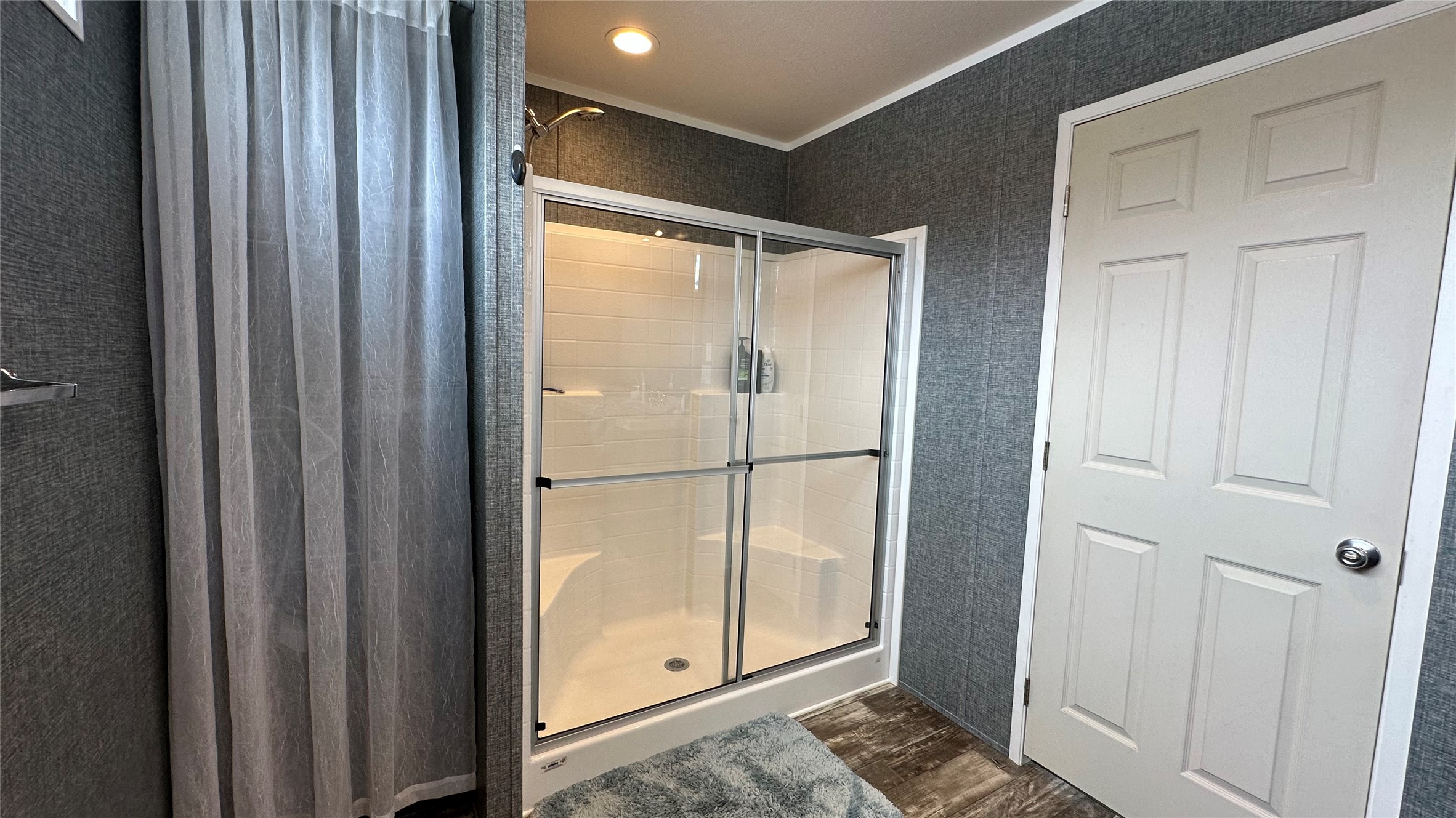 3805 7th Street NE 61