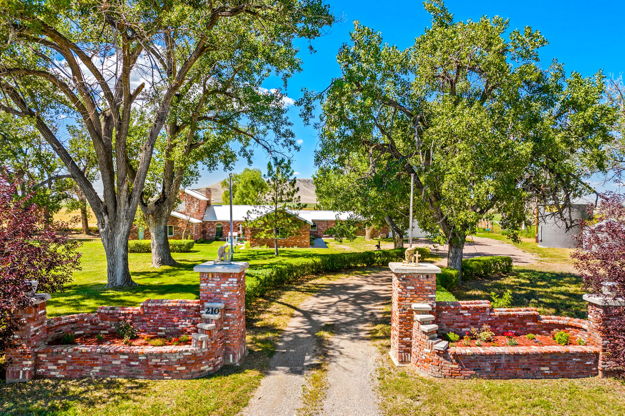 210 Simms Fairfield Road