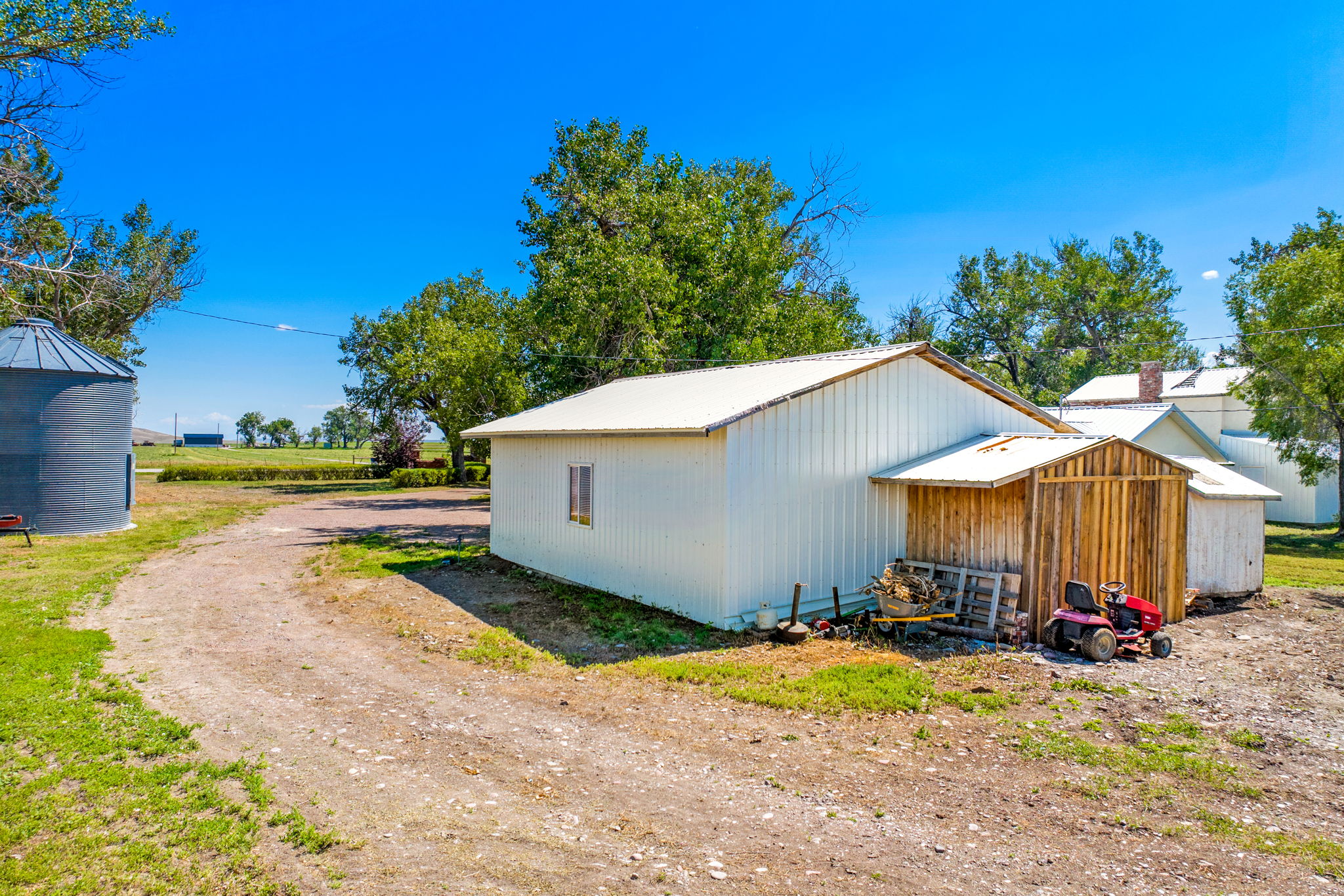 210 Simms Fairfield Road