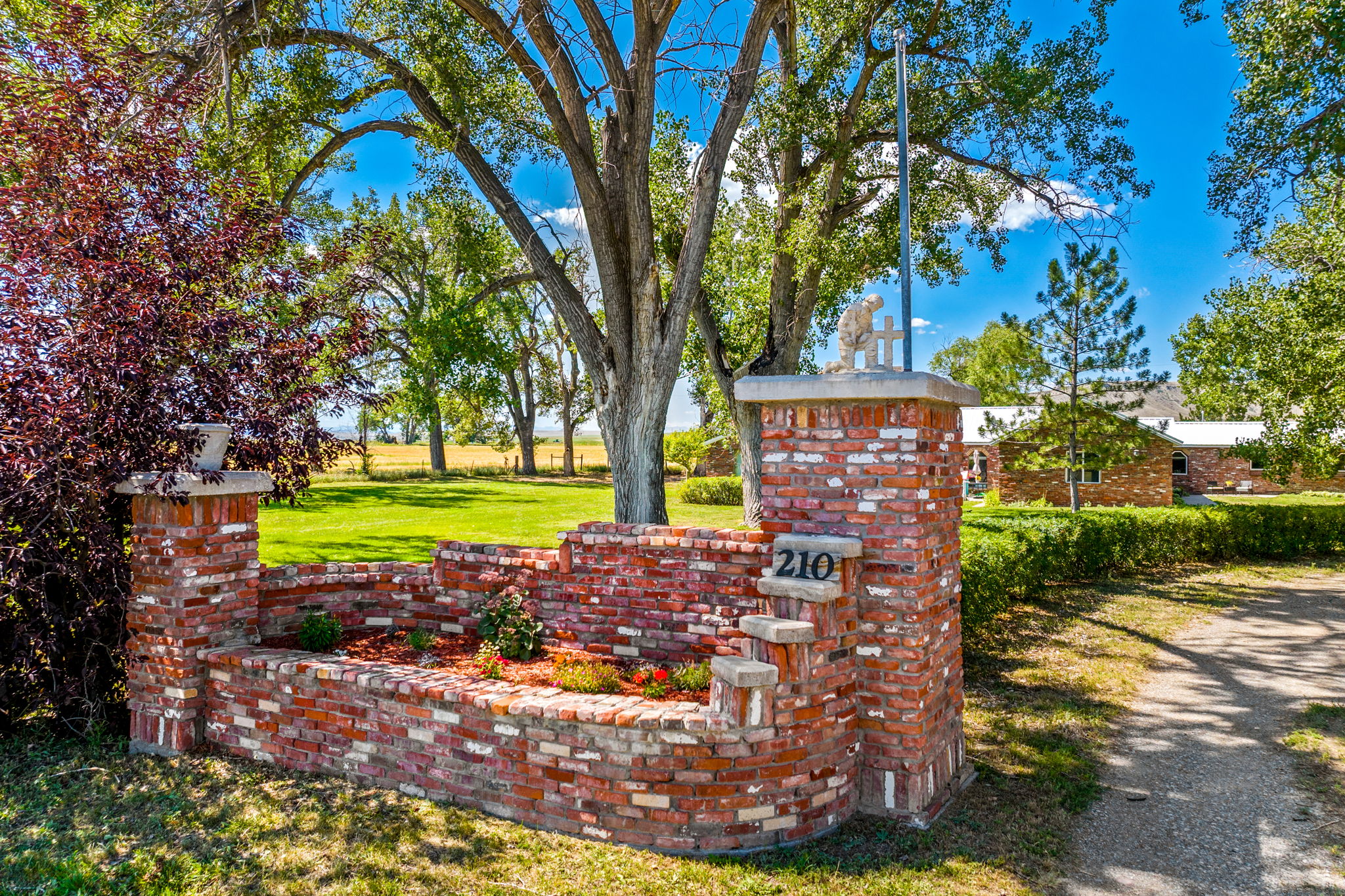 210 Simms Fairfield Road