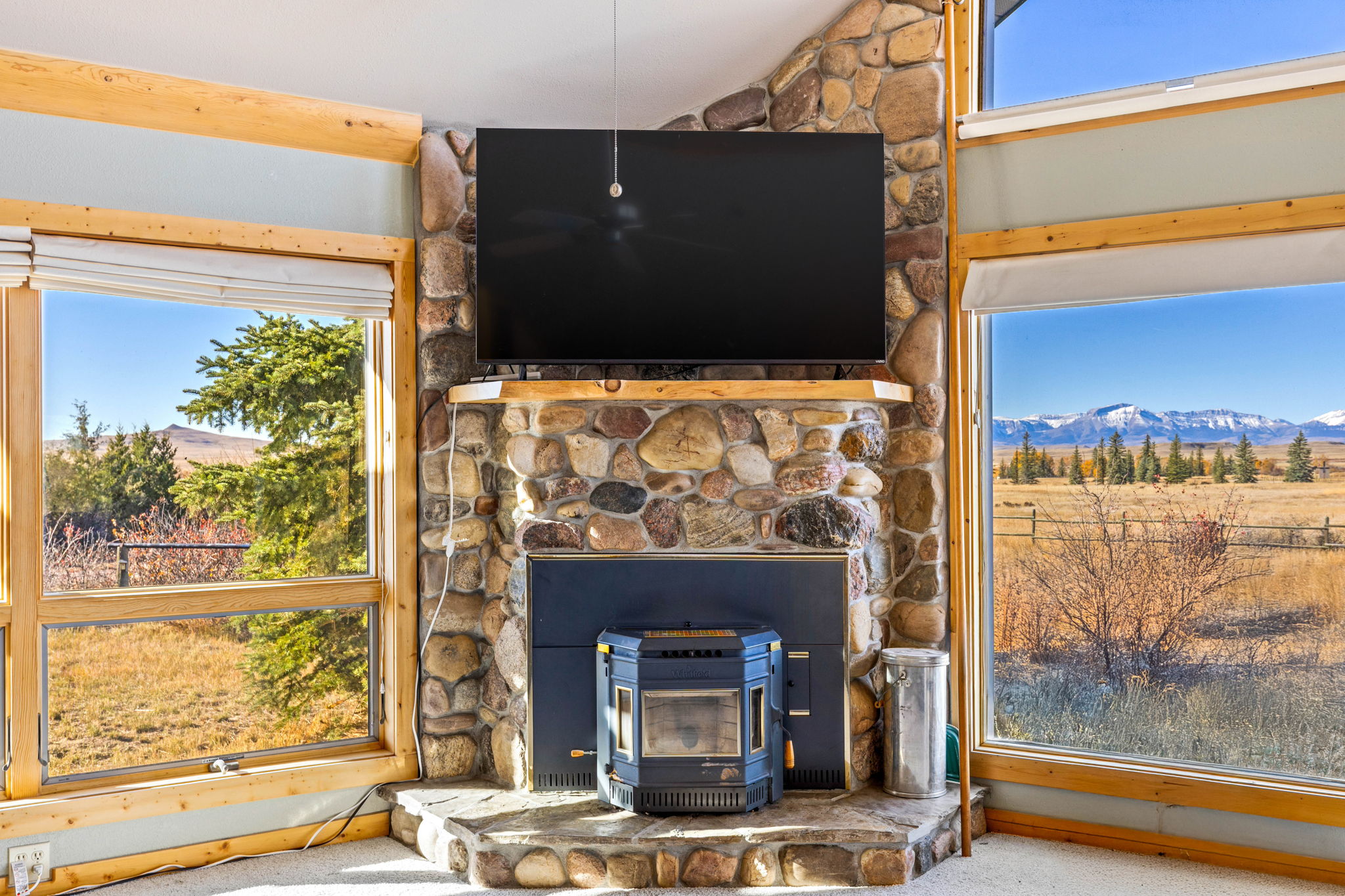 9 Mountain View Drive