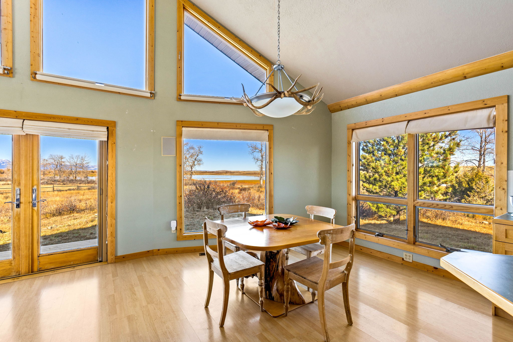 9 Mountain View Drive